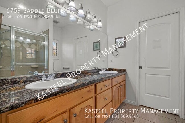 Building Photo - 6759 Saddle Bluff Dr