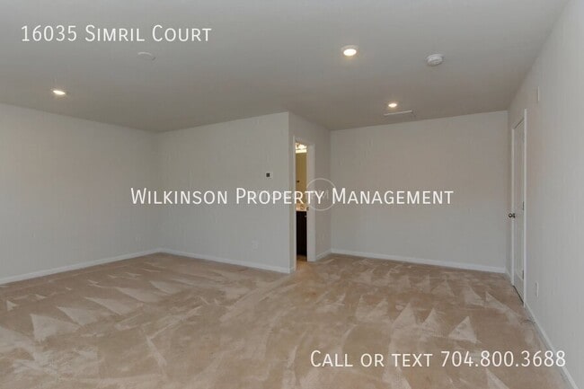 Building Photo - 16035 Simril Ct