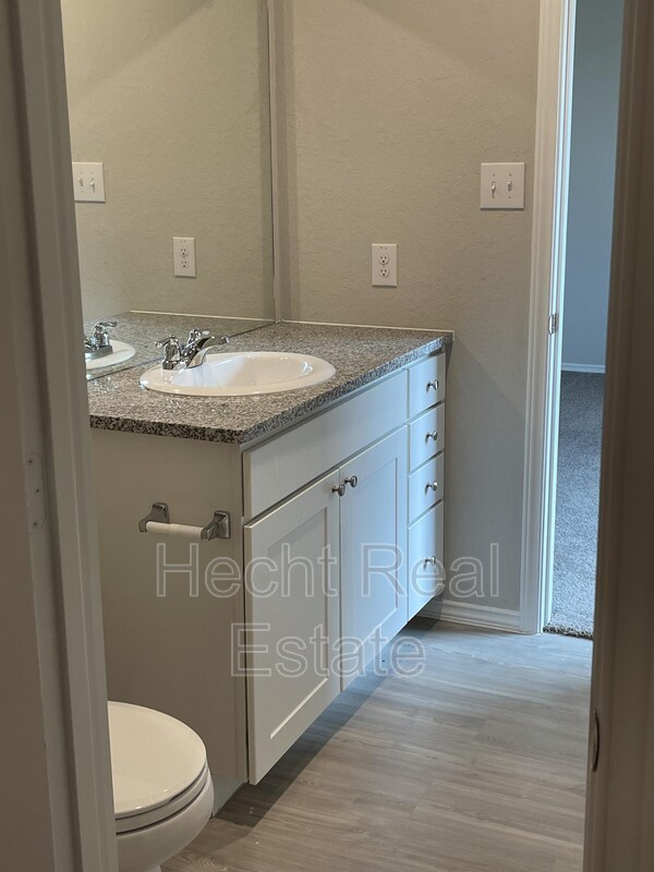 Building Photo - 10754 Prusiner Dr