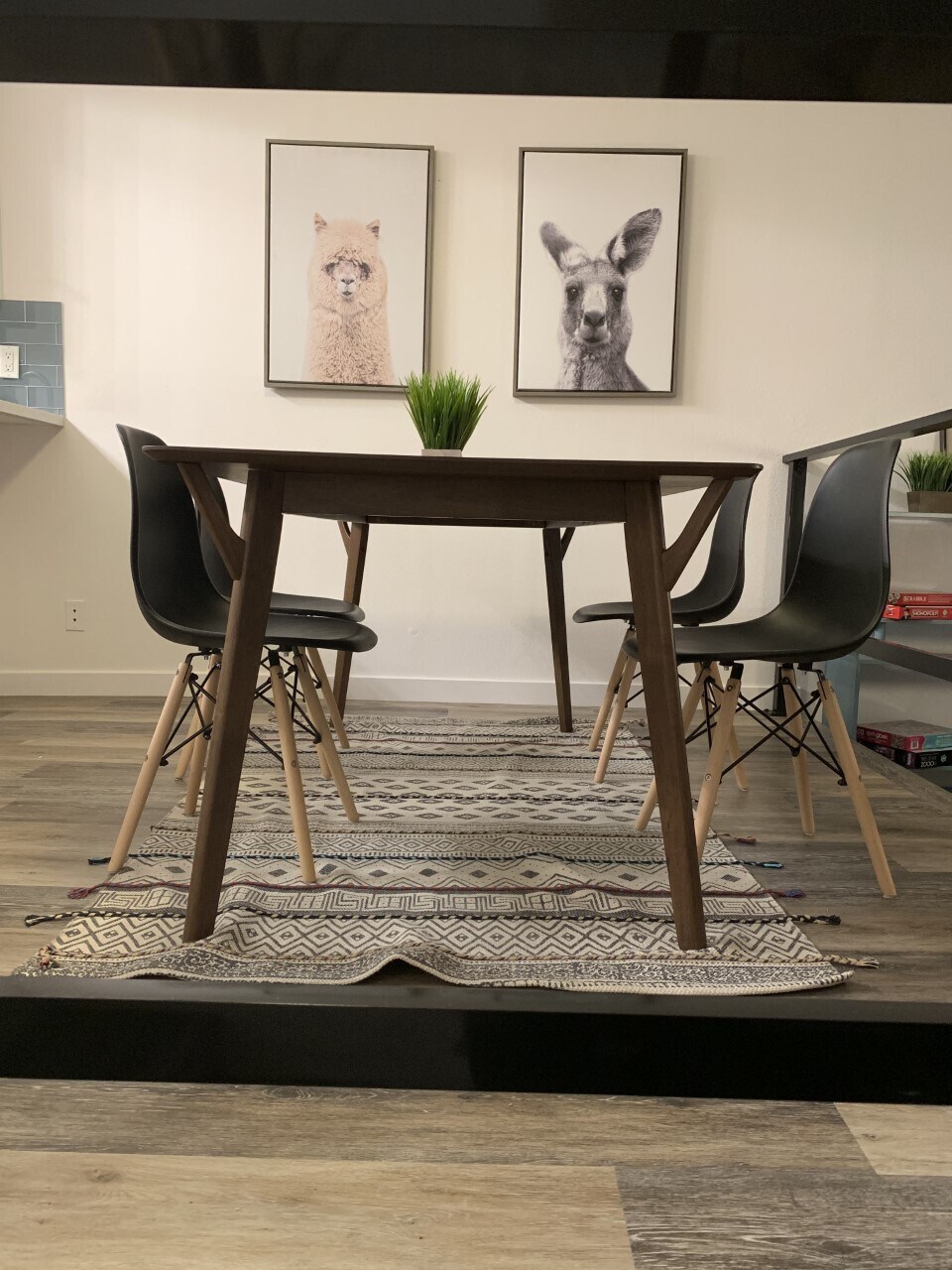 Building Photo - 8124 Marina Pacifica Dr N