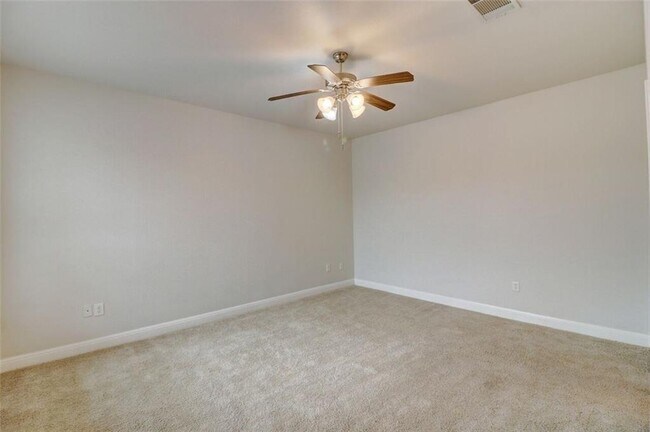 Building Photo - 3406 Menchaca Rd