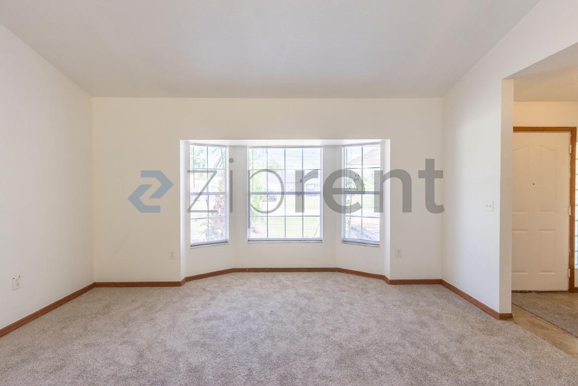 Building Photo - 7458 Carillon Ave