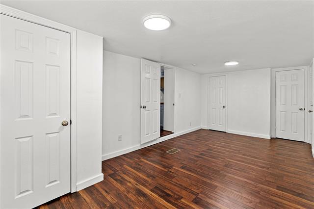 Building Photo - 5524 Dartmouth Ave