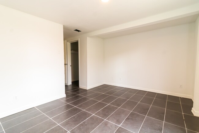 Building Photo - 3615 Legion St