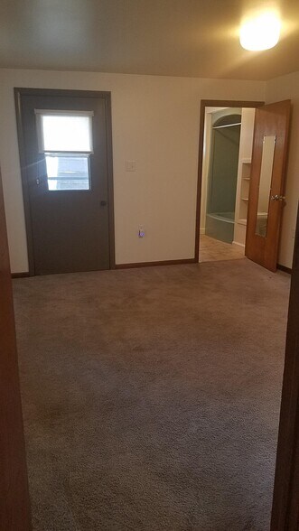 Living Room - 188 E Main St