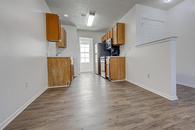 Building Photo - 8118 West Gate Blvd