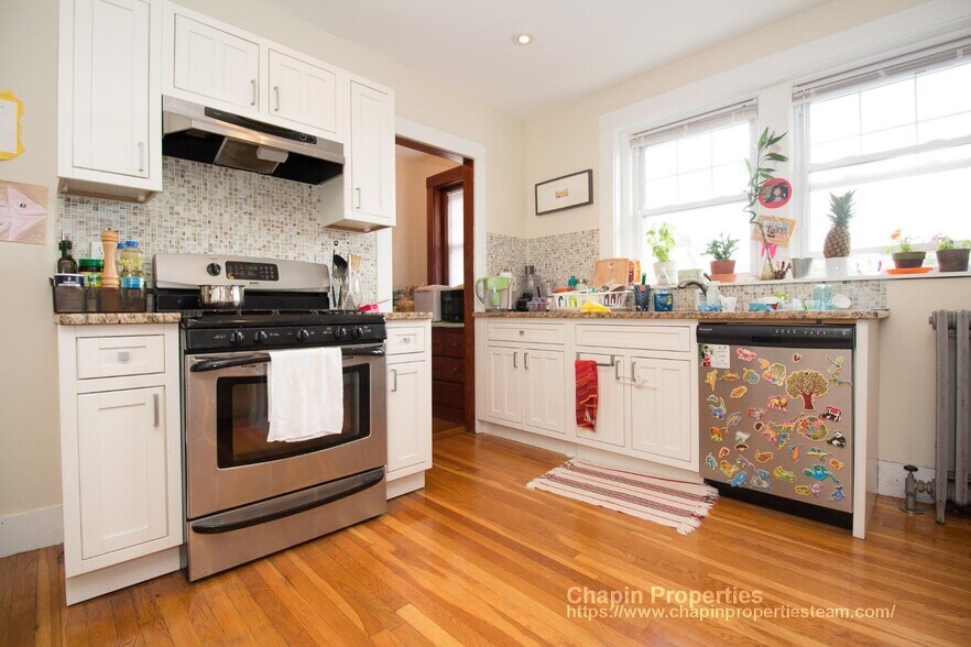 Building Photo - 55 Franklin St