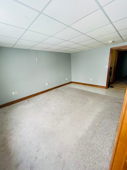 Building Photo - 178 Andover St