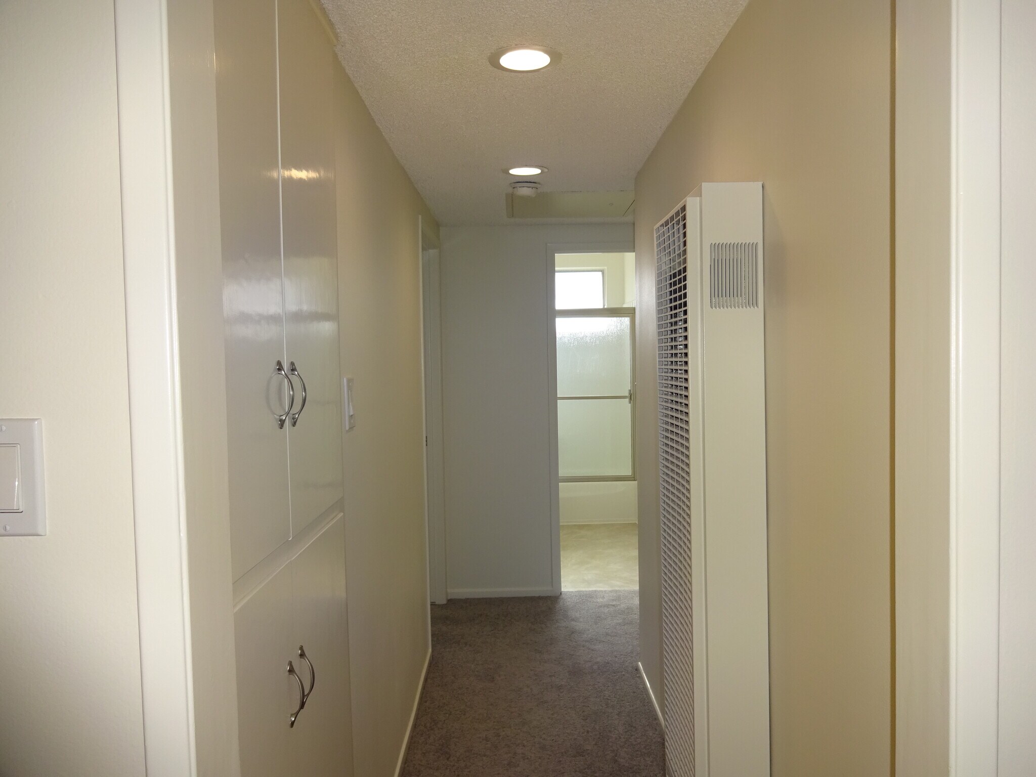 Hallway - 841 W 25th St