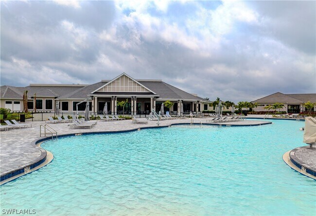 Building Photo - 5527 Double Eagle Cir