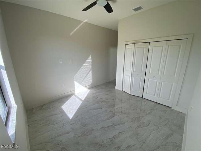 Building Photo - 194 Yager Cir