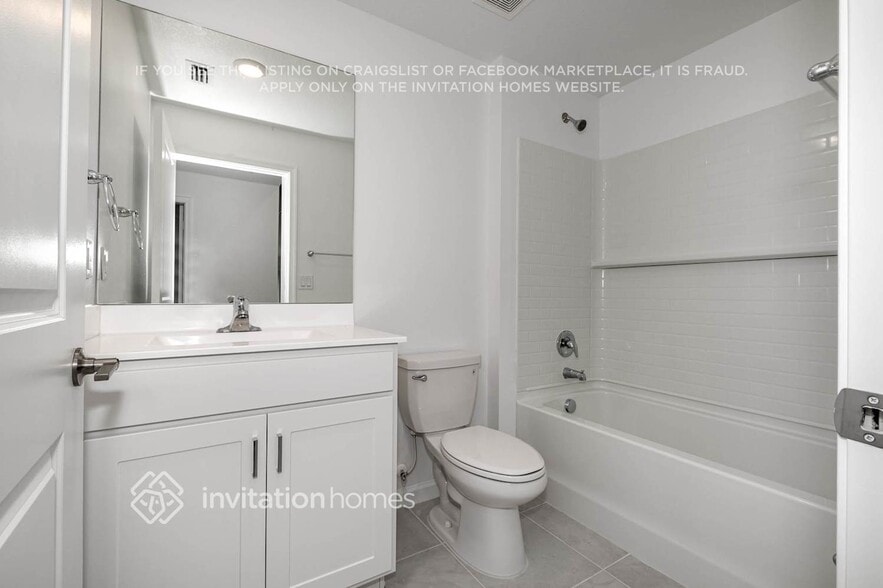 Building Photo - 1645 Diablo Cir SW