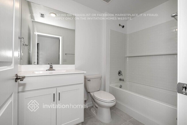 Building Photo - 1645 Diablo Cir SW