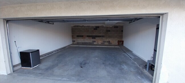 Building Photo - 1009 33rd St