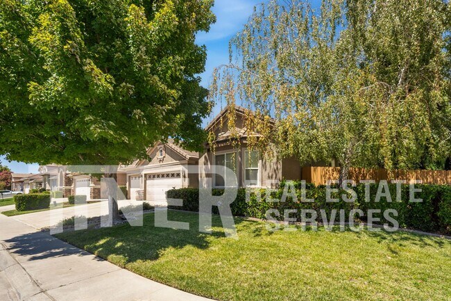 Building Photo - 5967 Radmere Dr