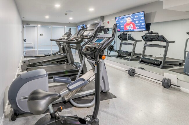 Building Photo - 1505 Commonwealth Ave