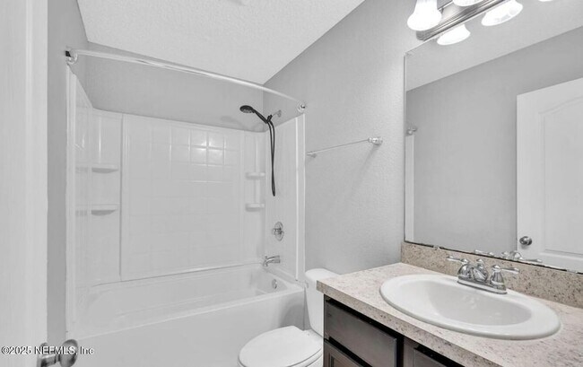 Building Photo - 4431 Vista Point Ln