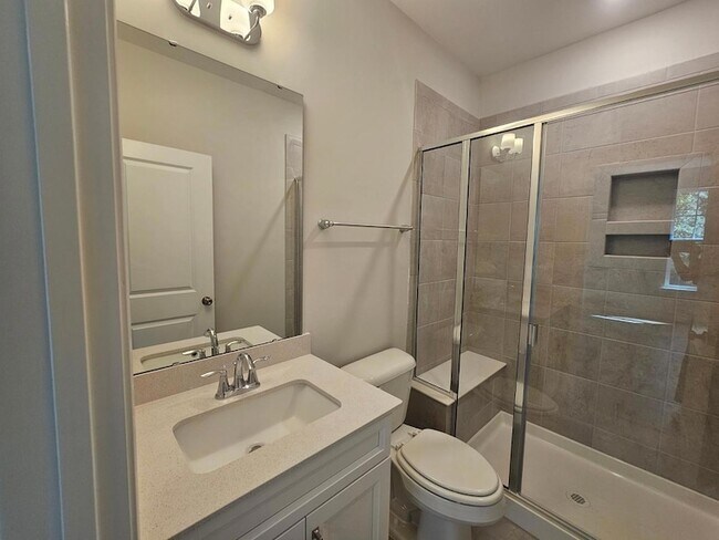 Building Photo - 3127 Armeria Dr