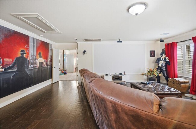 Building Photo - 113 Scarlet Oak Cove