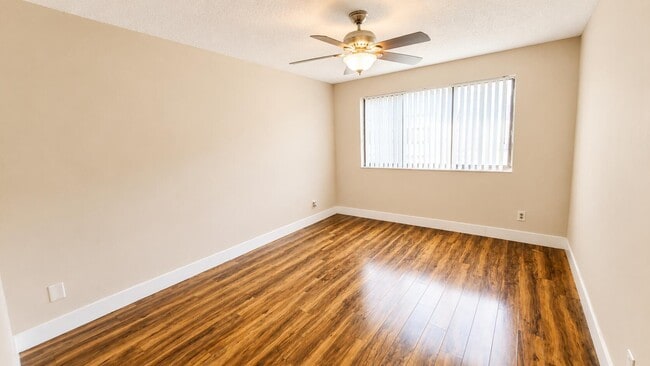Building Photo - 9244 W Atlantic Blvd
