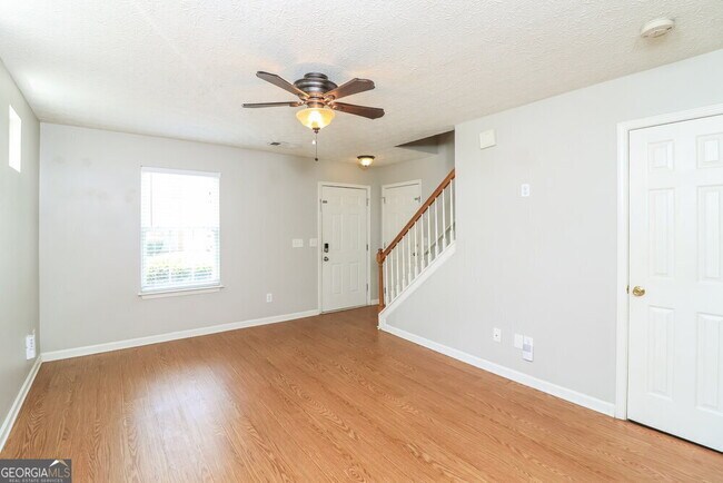 Building Photo - 103 Oak Grove Pl