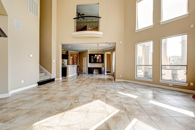 Building Photo - 2914 Cotswold Lane