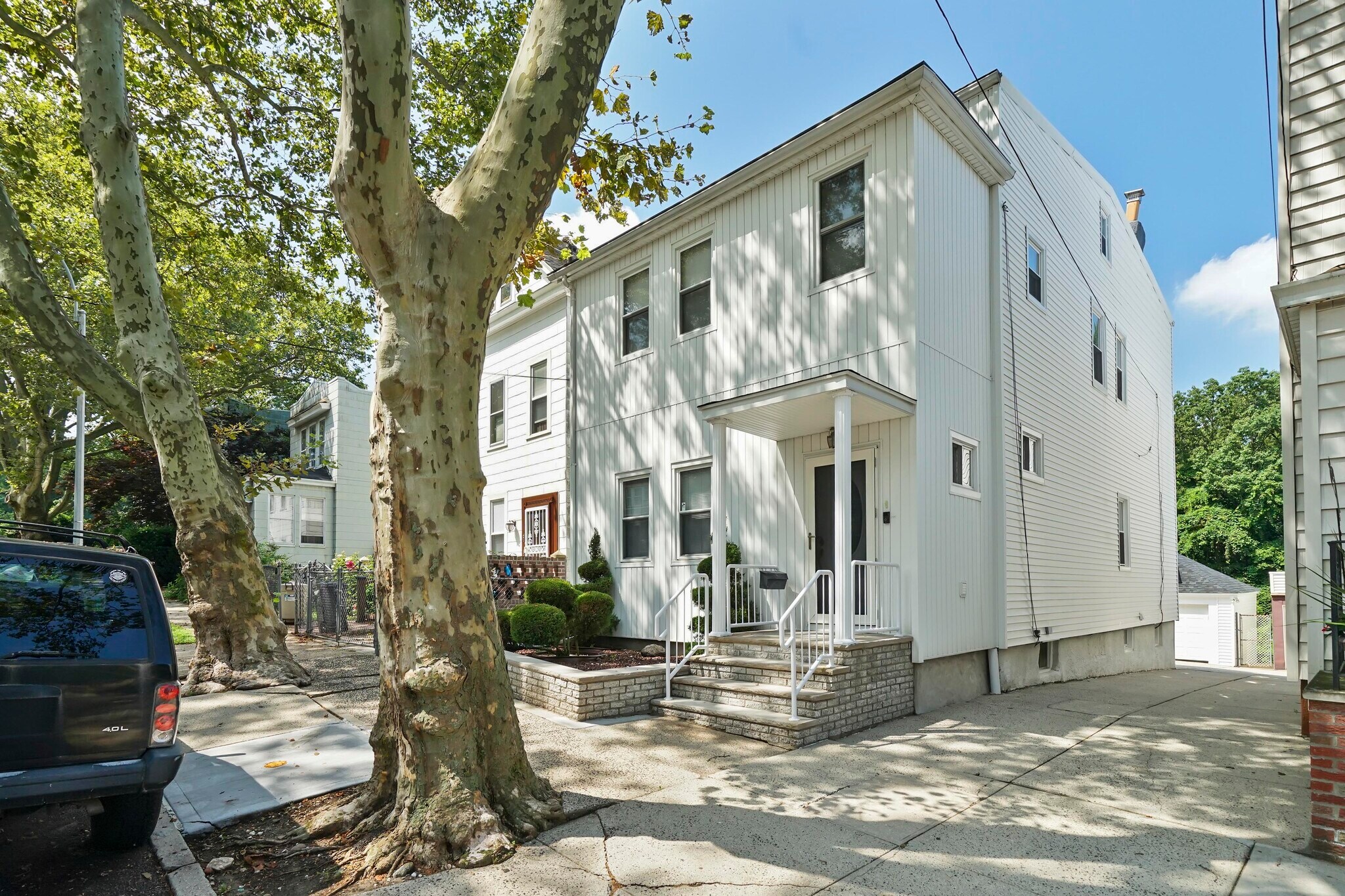Building Photo - 8282 88th Pl