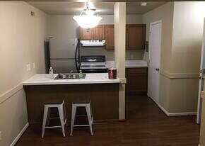 Building Photo - 8727 Candlewood Trl