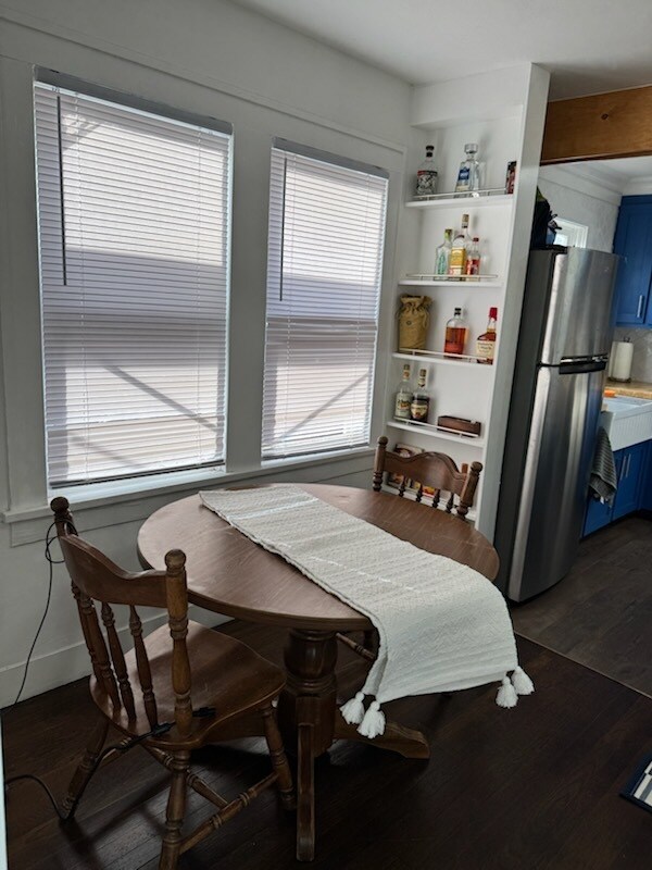 Building Photo - 2108 27th St