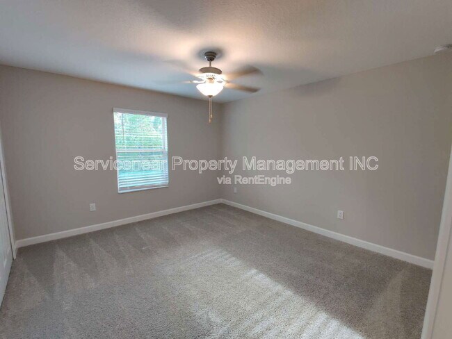 Building Photo - 1290 White Fox Run