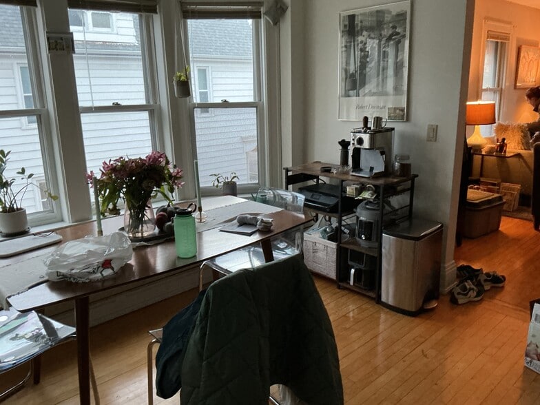 Building Photo - 2582 N Cramer St