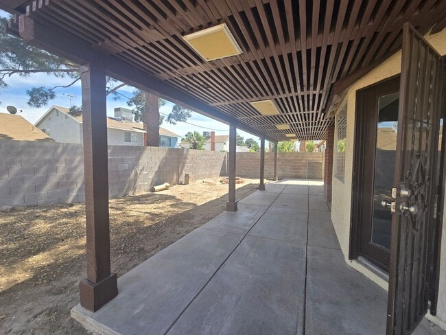 Building Photo - Get $2125 Off of May 2026 if you move in by 3/31 Spacious 4 Bedroom Home with 2 Car Garage