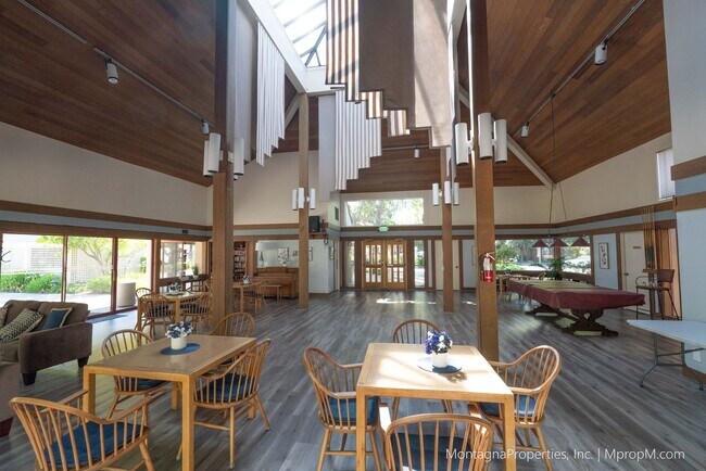 Building Photo - Amazing Downtown Los Gatos Location * One ...