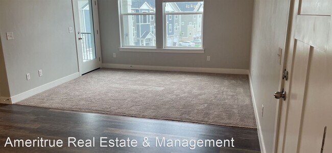 Building Photo - 3 br, 2 bath House - 423 N. 360 W.