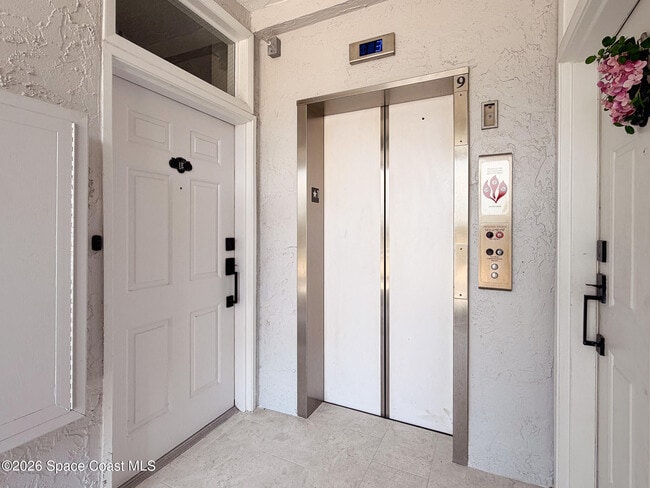 Building Photo - 3039 S Hwy A1A
