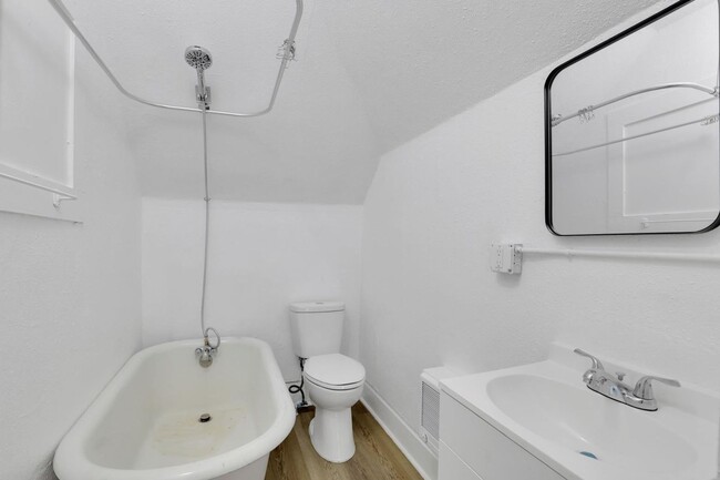 Building Photo - Cozy 1-Bedroom Unit in the heart of Spokane