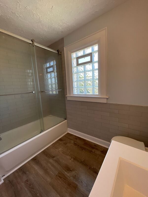 Building Photo - 931-933 E. Whittier Street