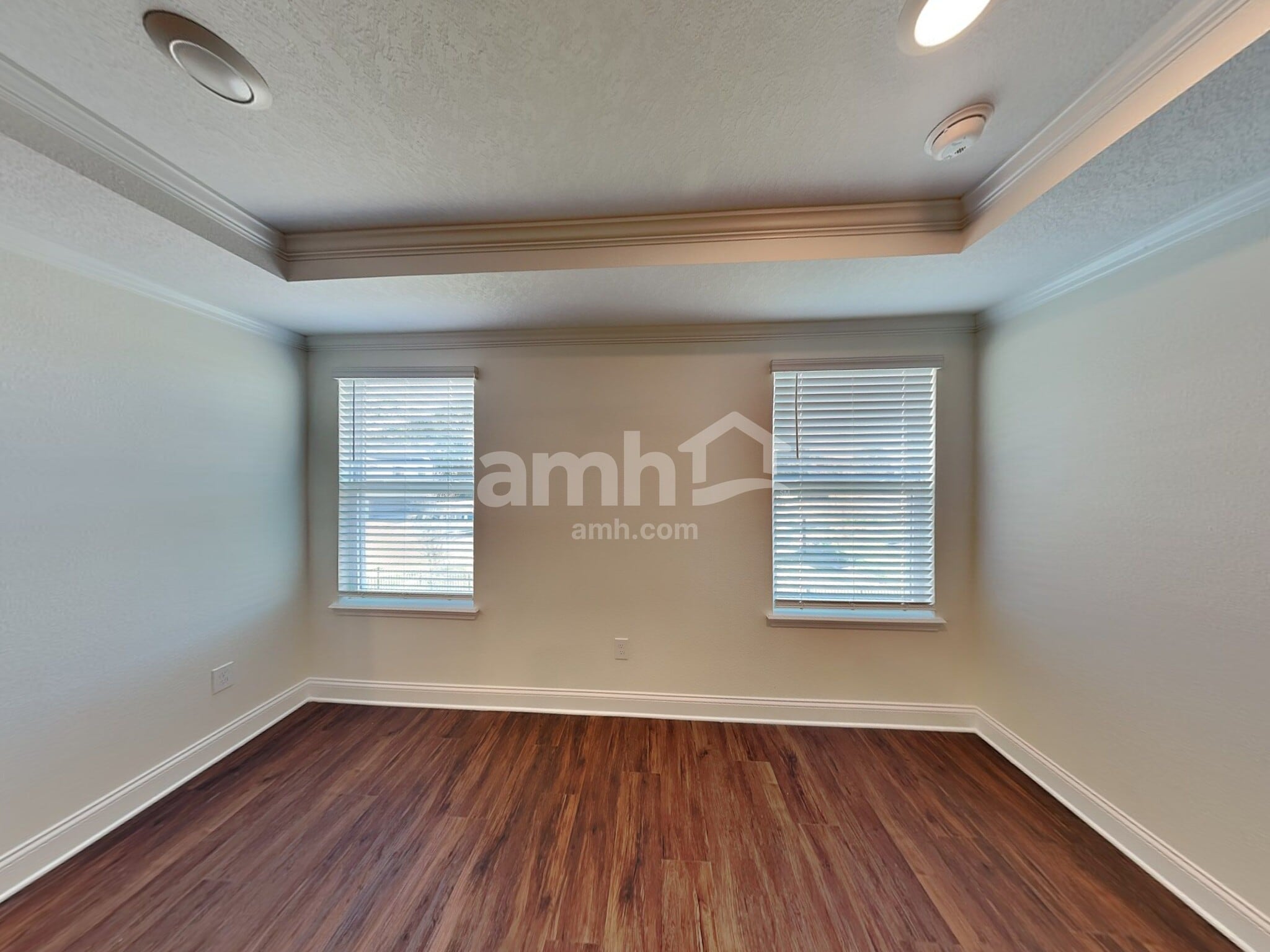 Building Photo - 2503 Sunrise Ct