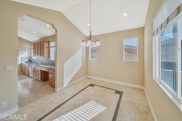 Building Photo - 2109 Vanderbilt Ln