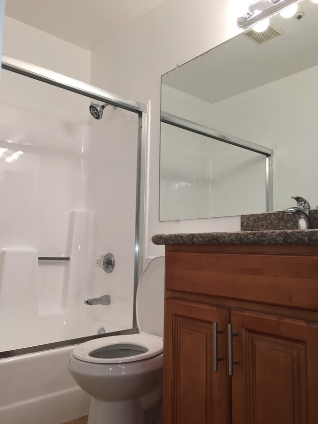 Bathroom # 2 - 7223 Lotus Ave