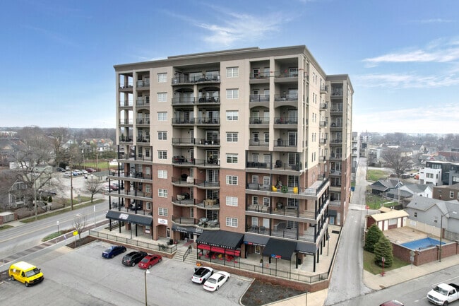 Primary Photo - Villaggio at Page Pointe