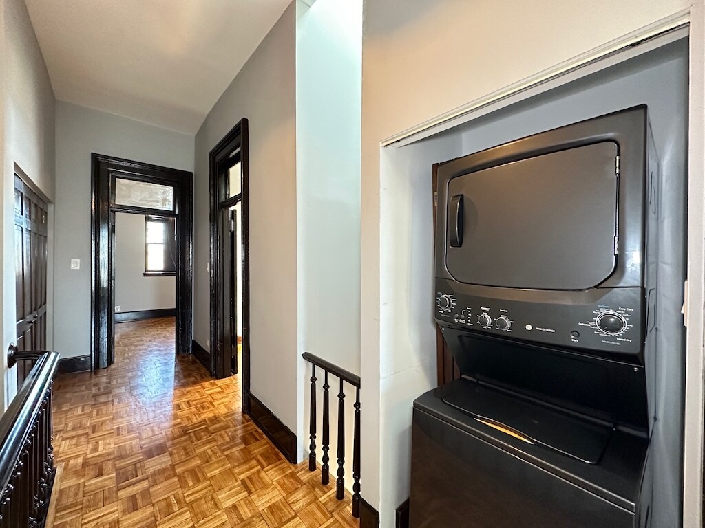 Building Photo - 238 S Ashland Ave