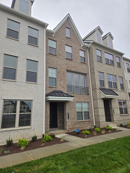 Building Photo - 2615 Wilkinson Pike