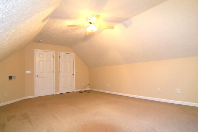 Building Photo - 2123 Moonlite Ct