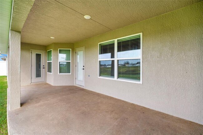 Building Photo - 5826 SW 83rd Ln