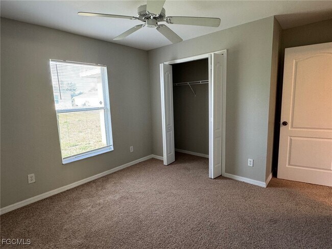 Building Photo - 3205 43rd St W