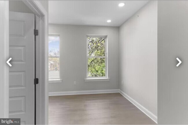 Primary Photo - 2156 N 9th St