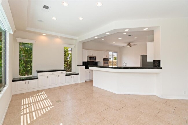 Dining Area - 69457 Turnberry Ct