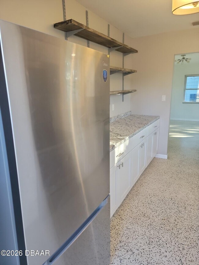 Building Photo - 1442 John Anderson Dr