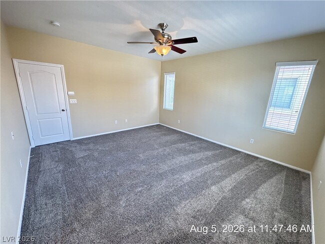 Building Photo - 711 Taliput Palm Pl